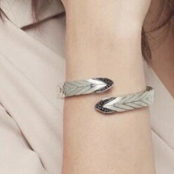 John Hardy Modern Chain Sterling Silver 925 Black Sapphire Bypass Cuff Bracelet - Picture 2 of 13